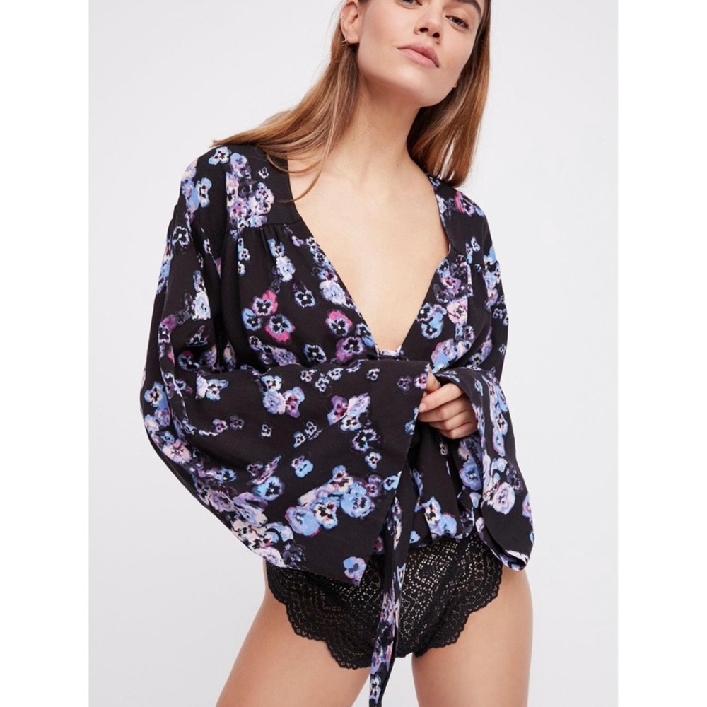 FREE PEOPLE Forties Feels Printed Bell-Sleeve Bodysuit Black Medium